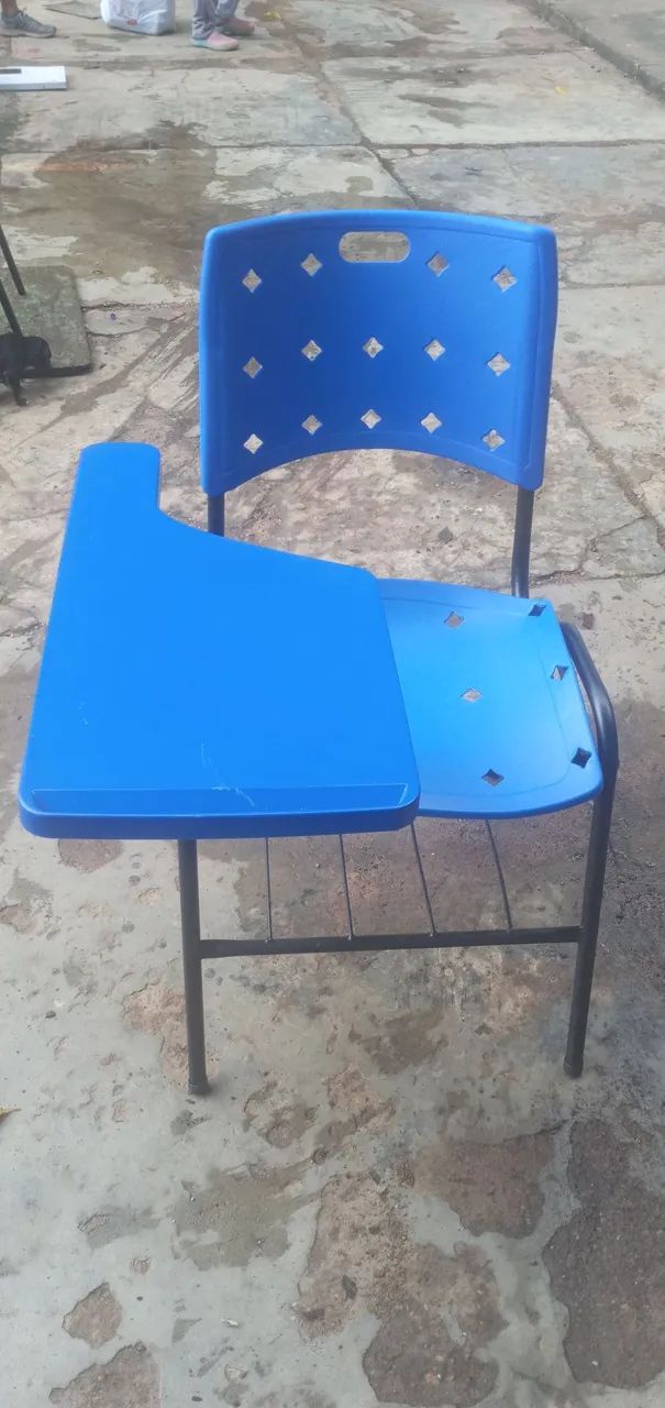 Cadeira escolar plástico azul 