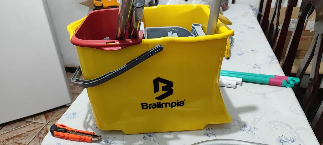 Balde Bralimpia Kit de limpeza com balde e acessórios - Foto 2