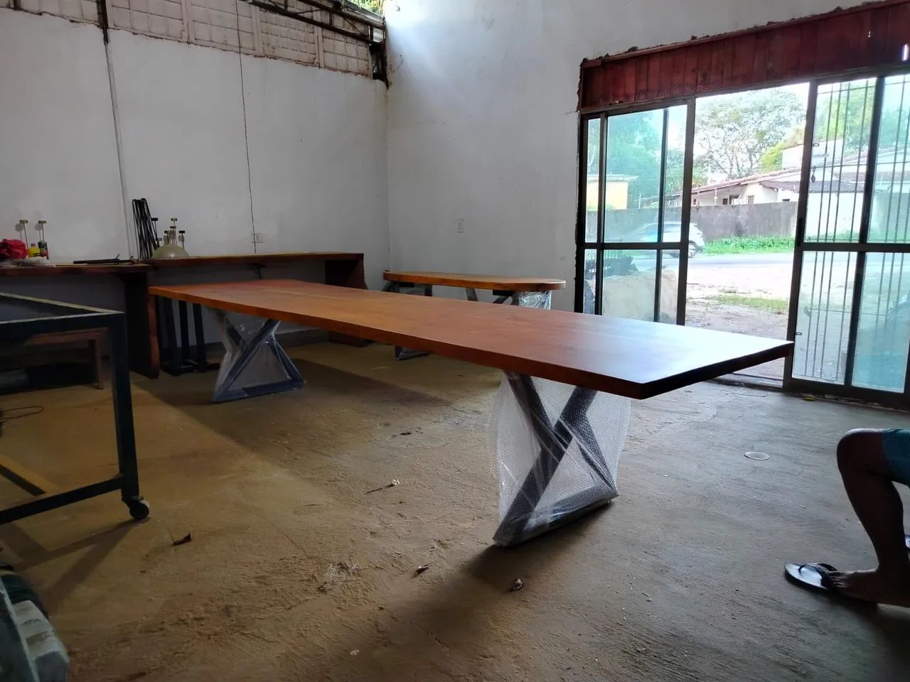 Mesa de Jantar Industrial em Madeira e Aço - Foto 4