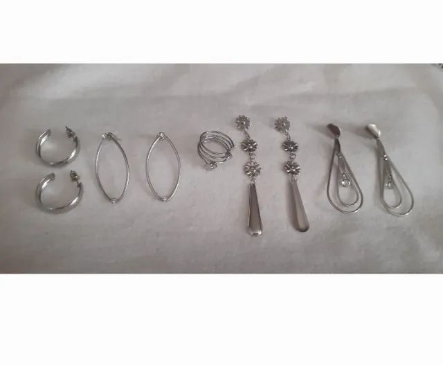 brinco e anel de aço