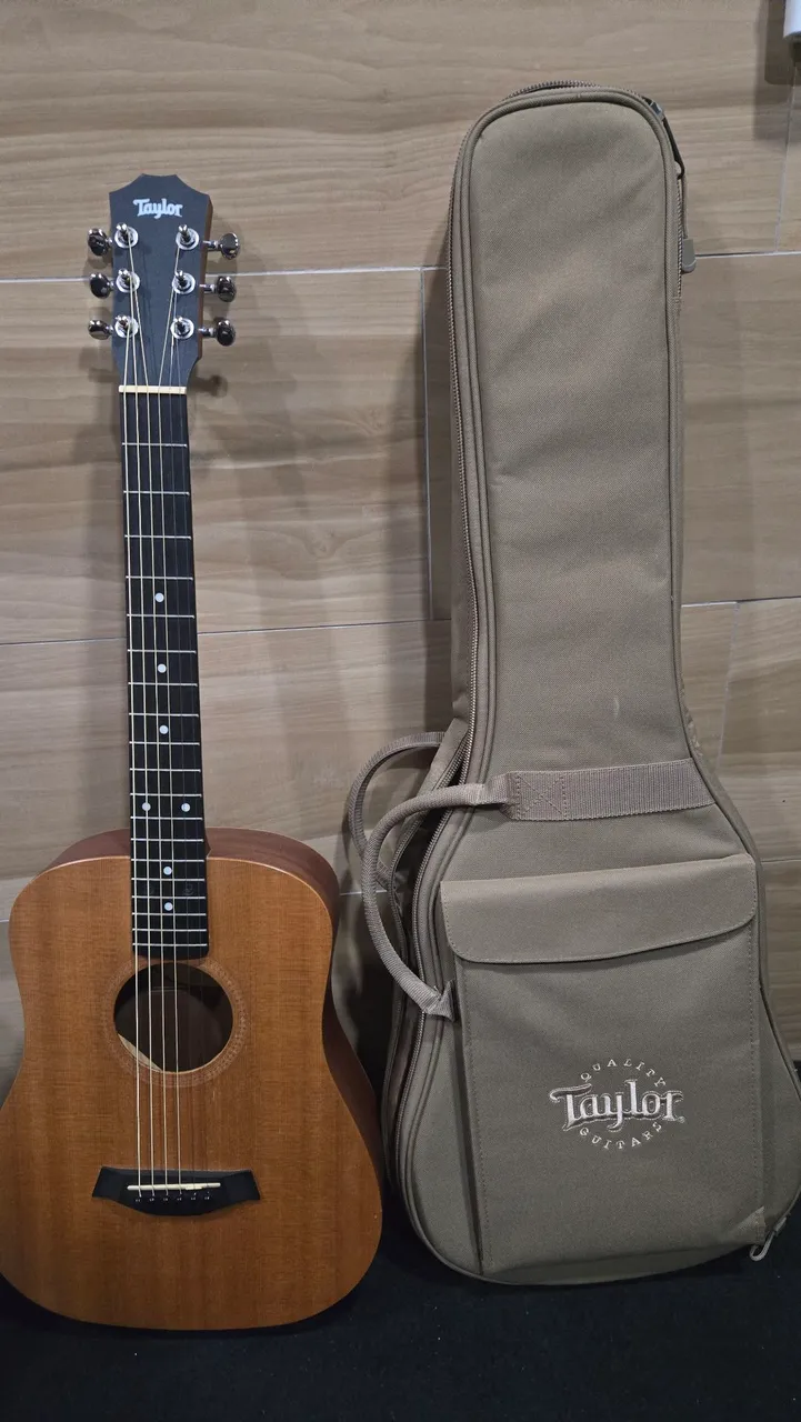 Violao Taylor BT1