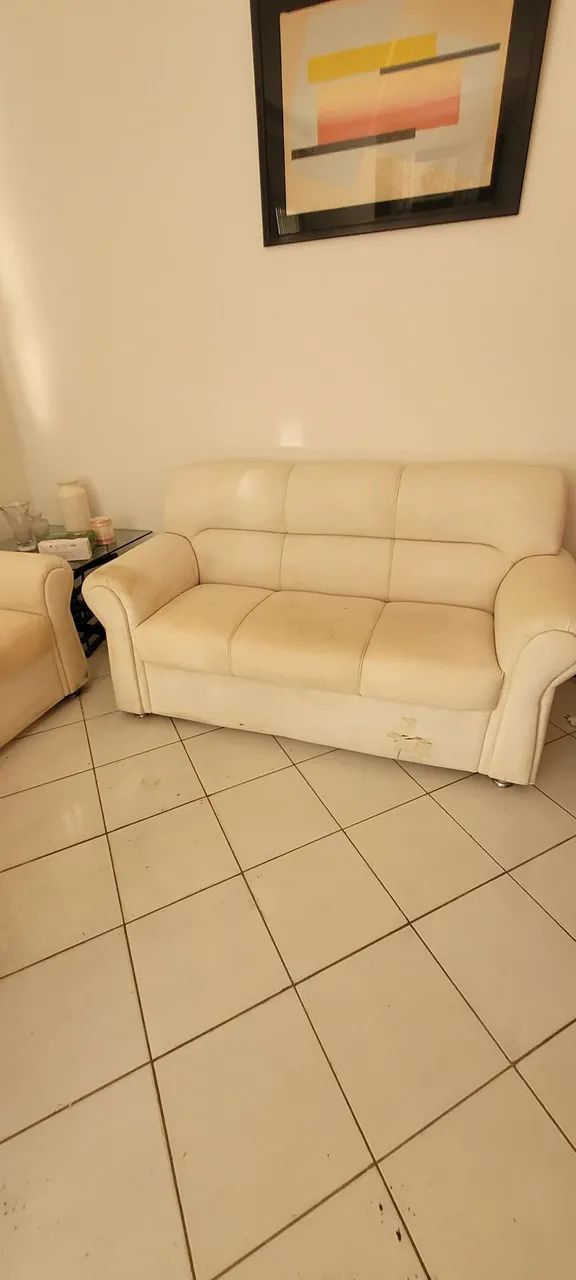 2 Sofás 2 lugares e 3 lugares - Usado. 65562846110723121