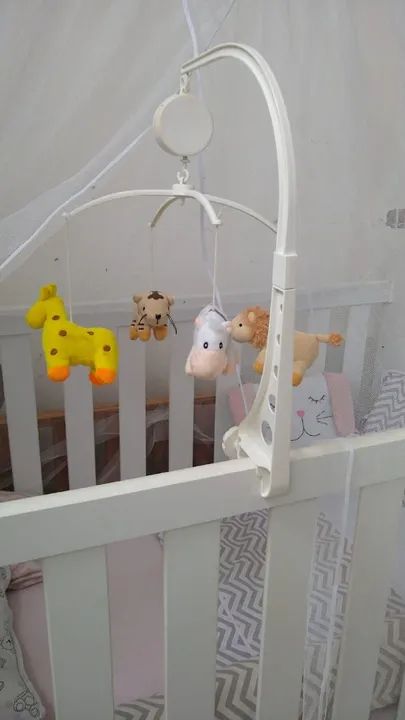 Berço americano com móbile  - Foto 2