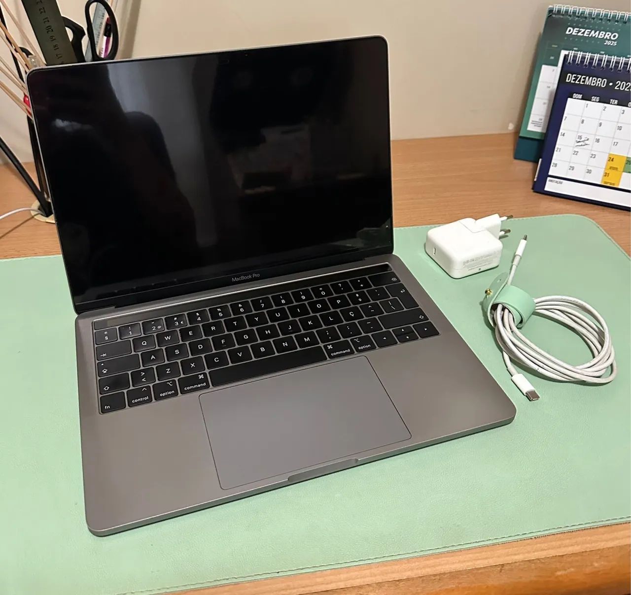 MacBook Pro 13pol Touchbar (2019) - PERFEITO!