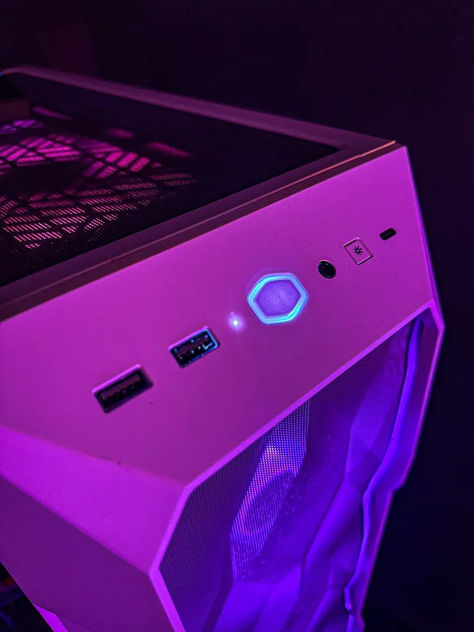 PC Gamer i7 13700K | RTX 4070 Ti | 64 GB RAM | WaterCooler 360mm | 2TB M.2 + SSD + 4TB HDD - Foto 2