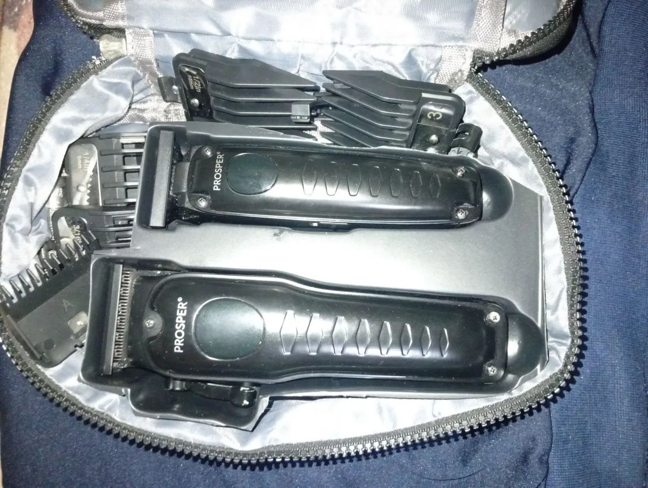 Máquina de cortar cabelo profissional
