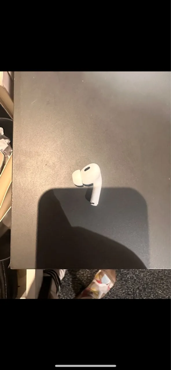 Apenas Fone lado direito airpods pro 2 - A2698