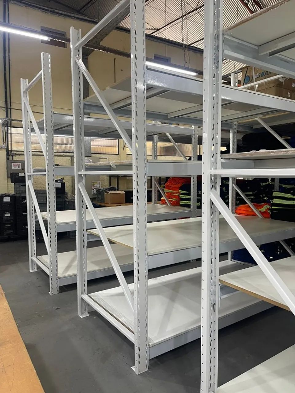 Prateleira para tecidos - Foto 5