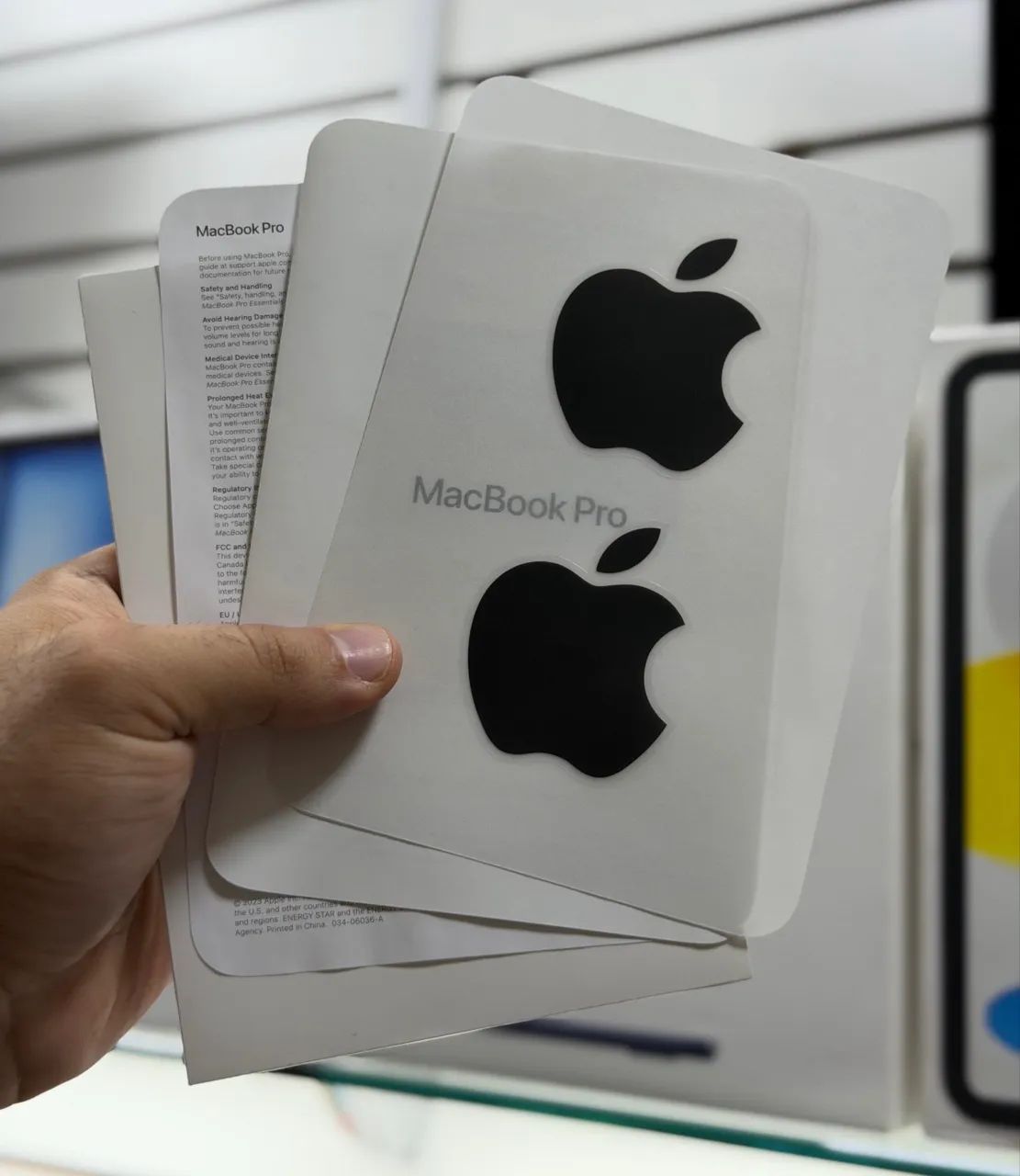 Macbook pro 14 polegadas chip m3 pro 18gb / 512gb LOJA FÍSICA bateria 100% ( 18 / 512 ) - Foto 5