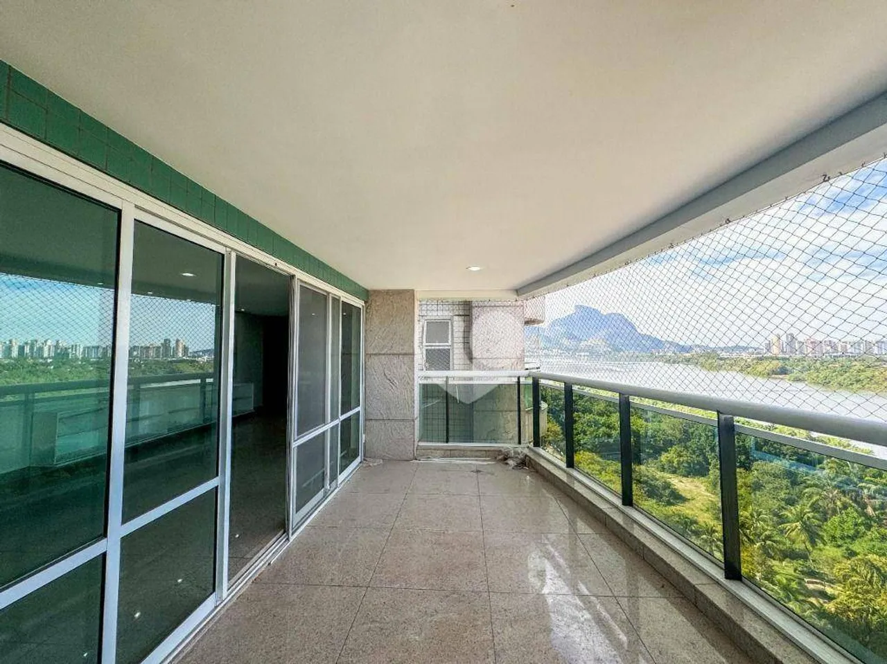Apartamento com 4 quartos para alugar, 160 m² por R$ 14.180/mês - Barra da Tijuca - Rio de