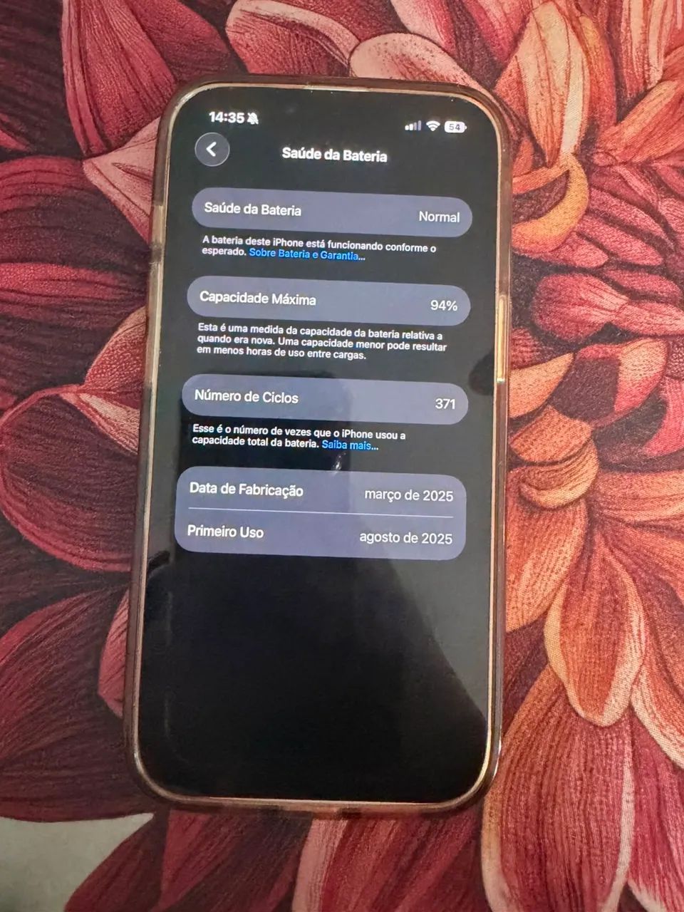 iPhone 16e 94% com carregador - Foto 2