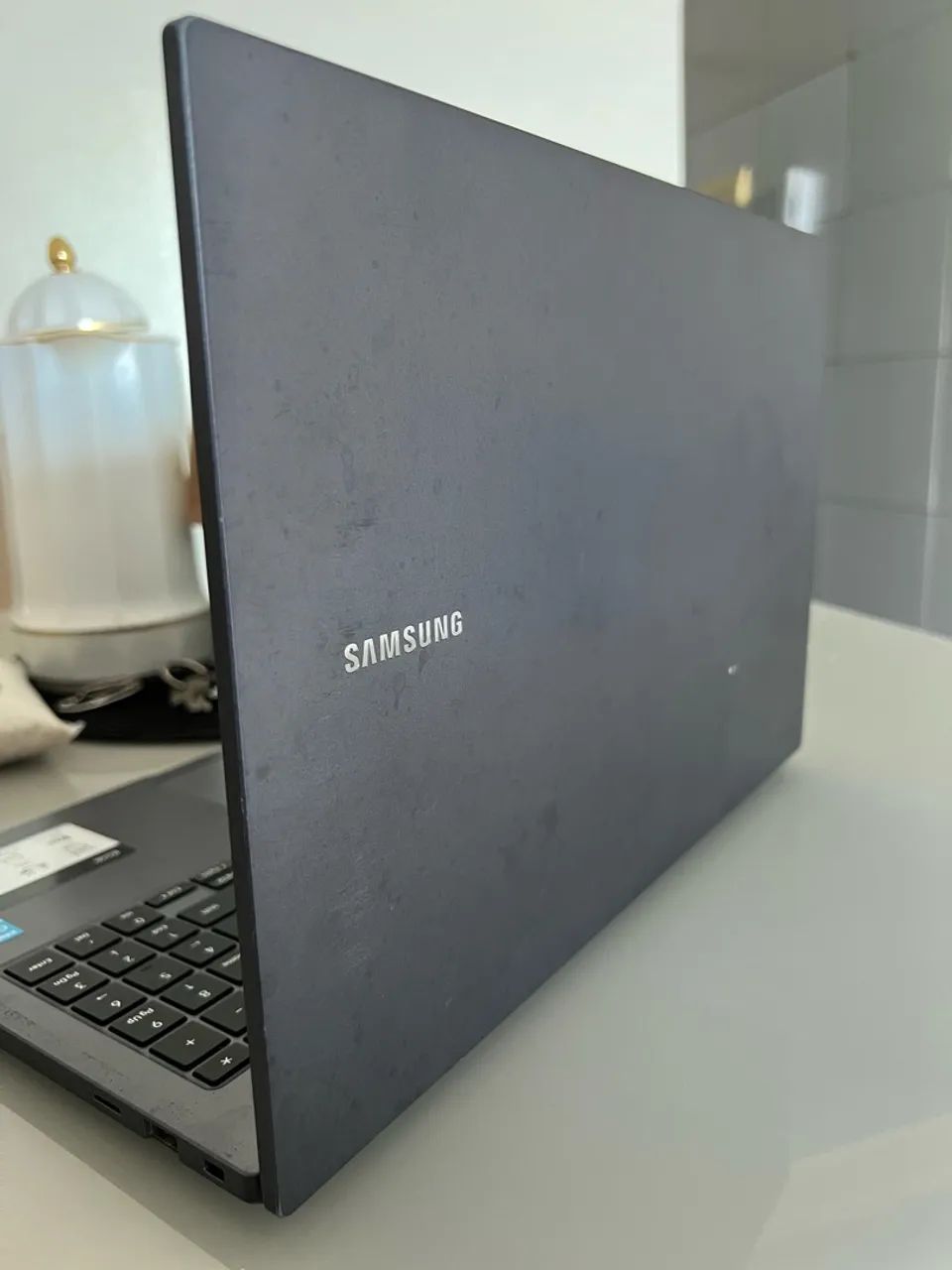 ? SAMSUNG GALAXY BOOK