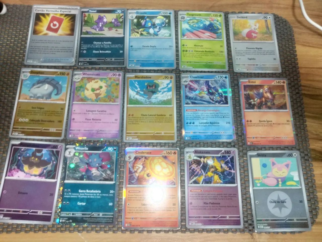 Pacote de Cartas Pokémon Foil (todas) - Foto 3