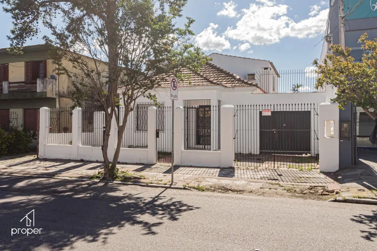 Casa térrea próxima a Cohabpel - Centro - Pelotas/RS