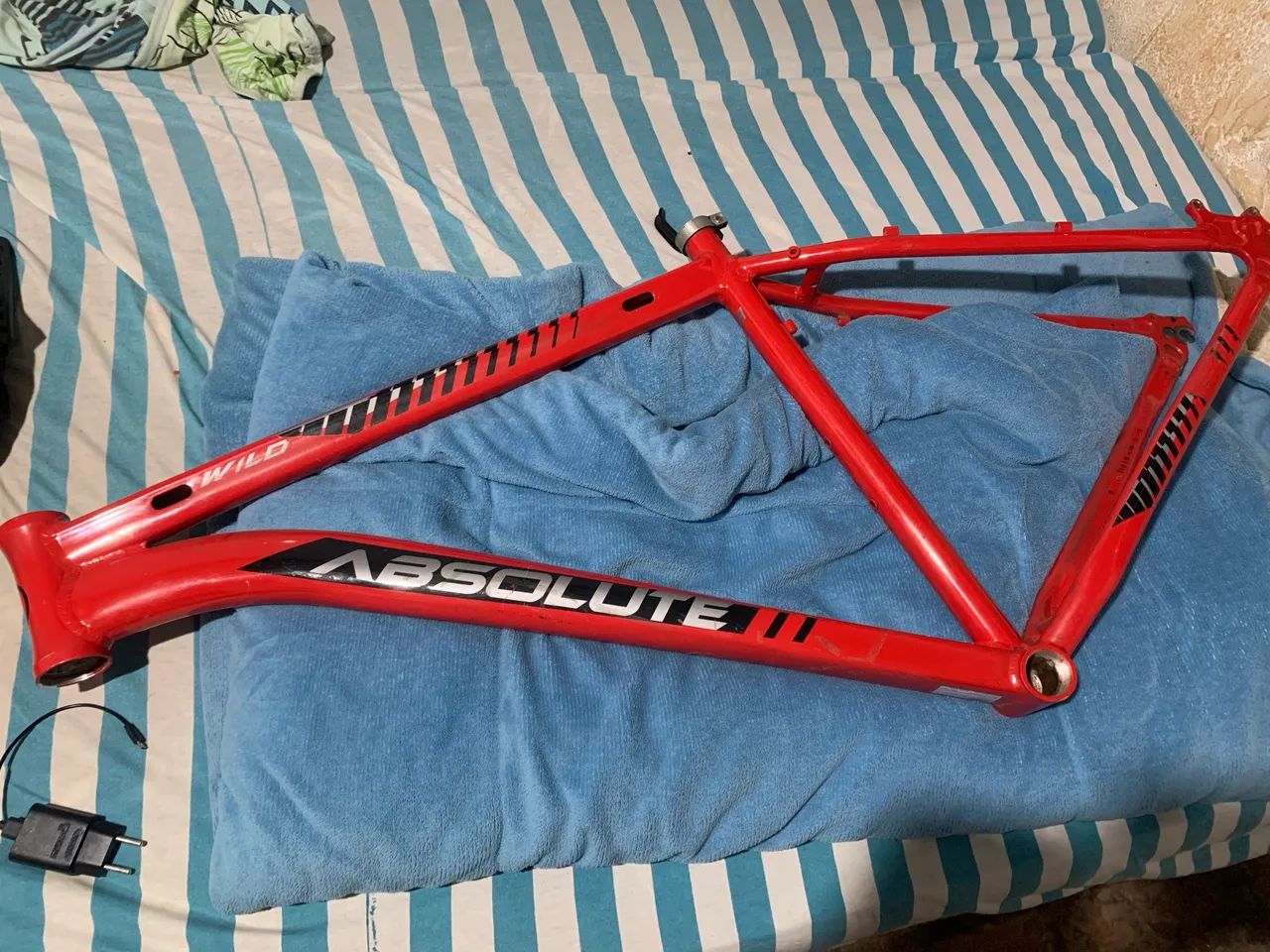 Quadro Absolut Wild Vermelho  - Foto 3