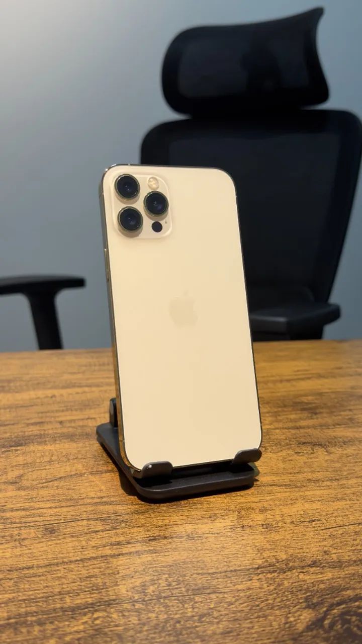 iPhone 12 Pro Max Gold 128GB Completo Impecável - Celulares e