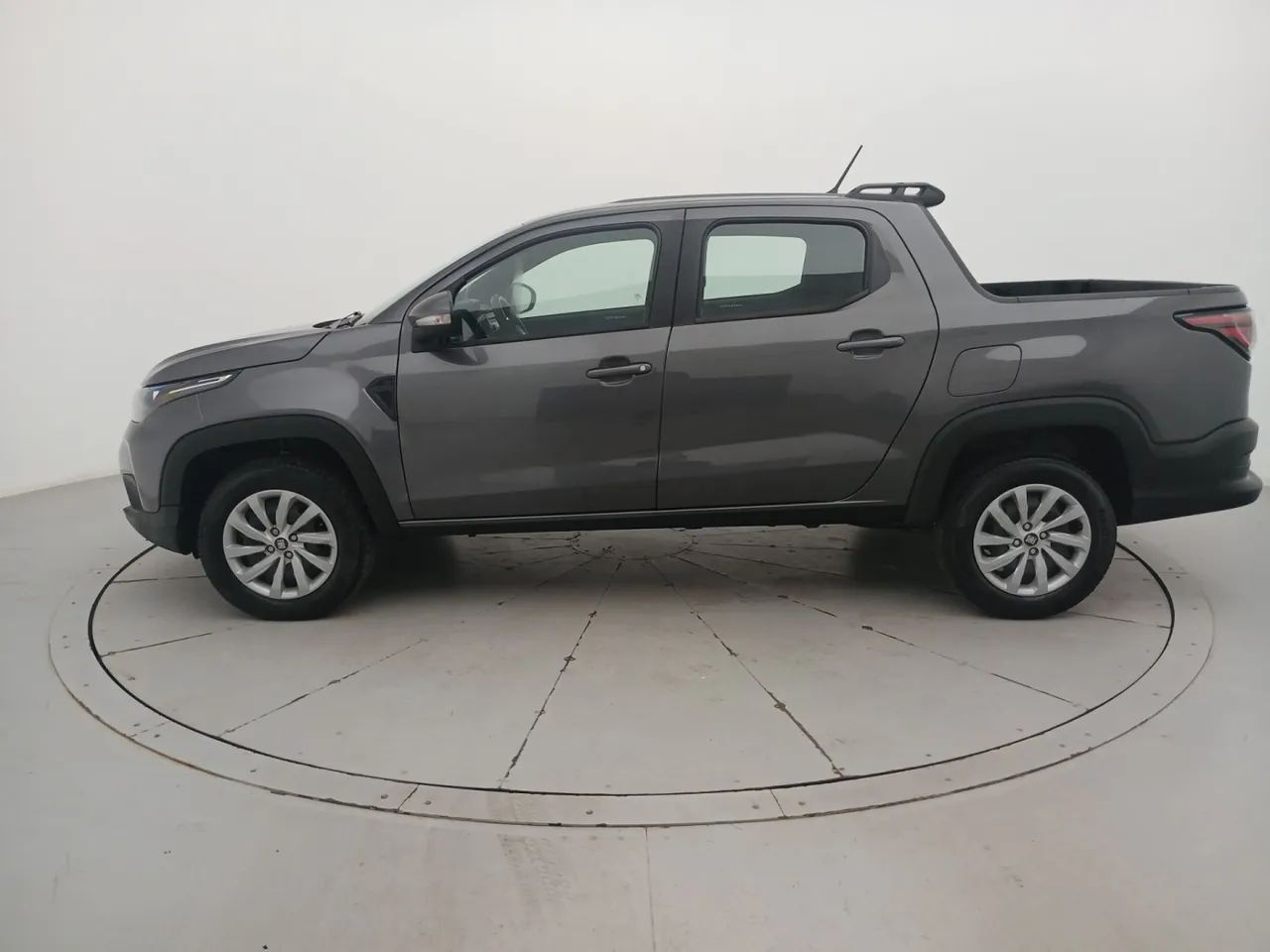 Fiat Strada Freedom 1.3 Flex 8V CD 2025 - Foto 2