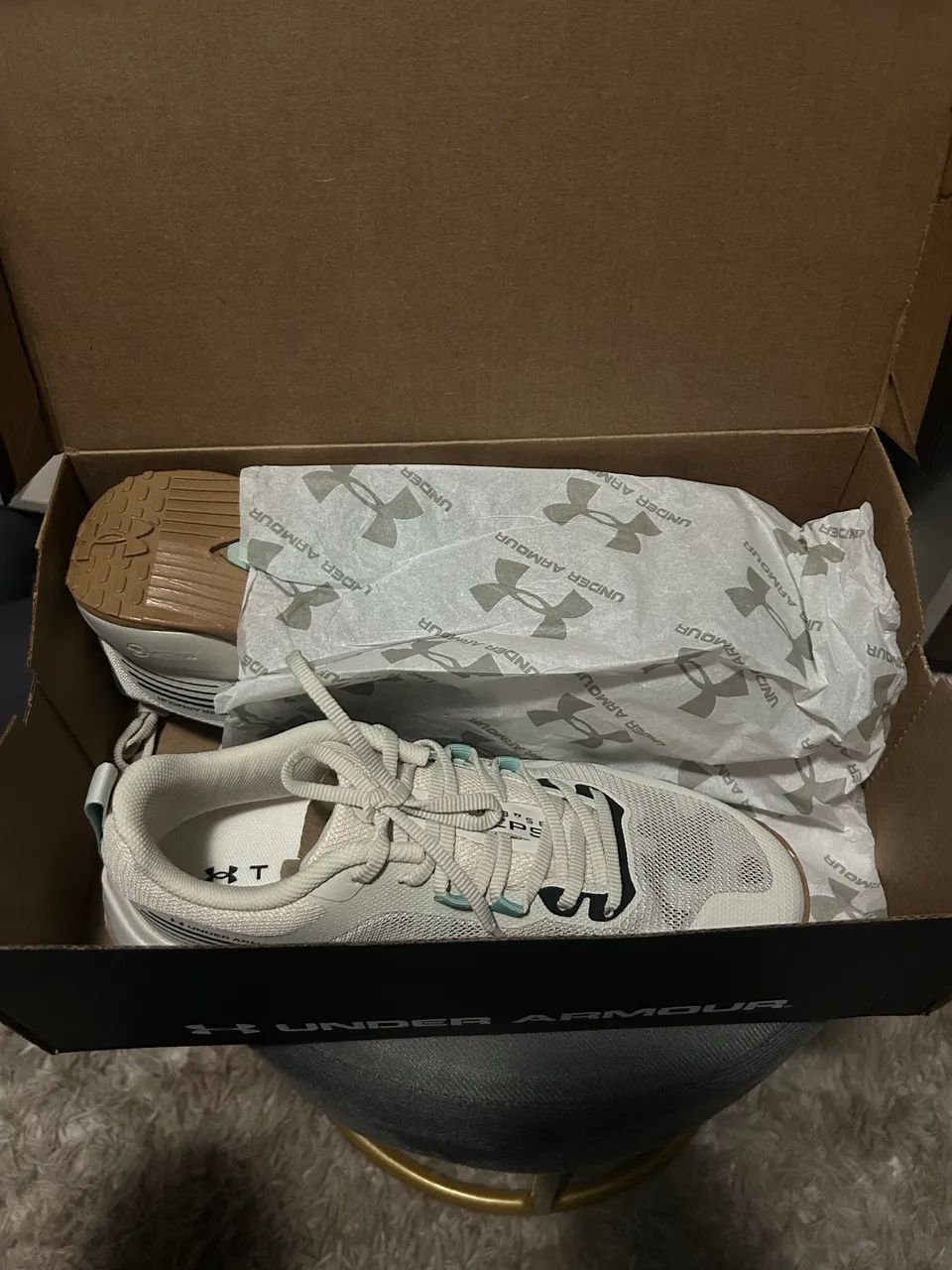 Tenis Under Armor Tribase