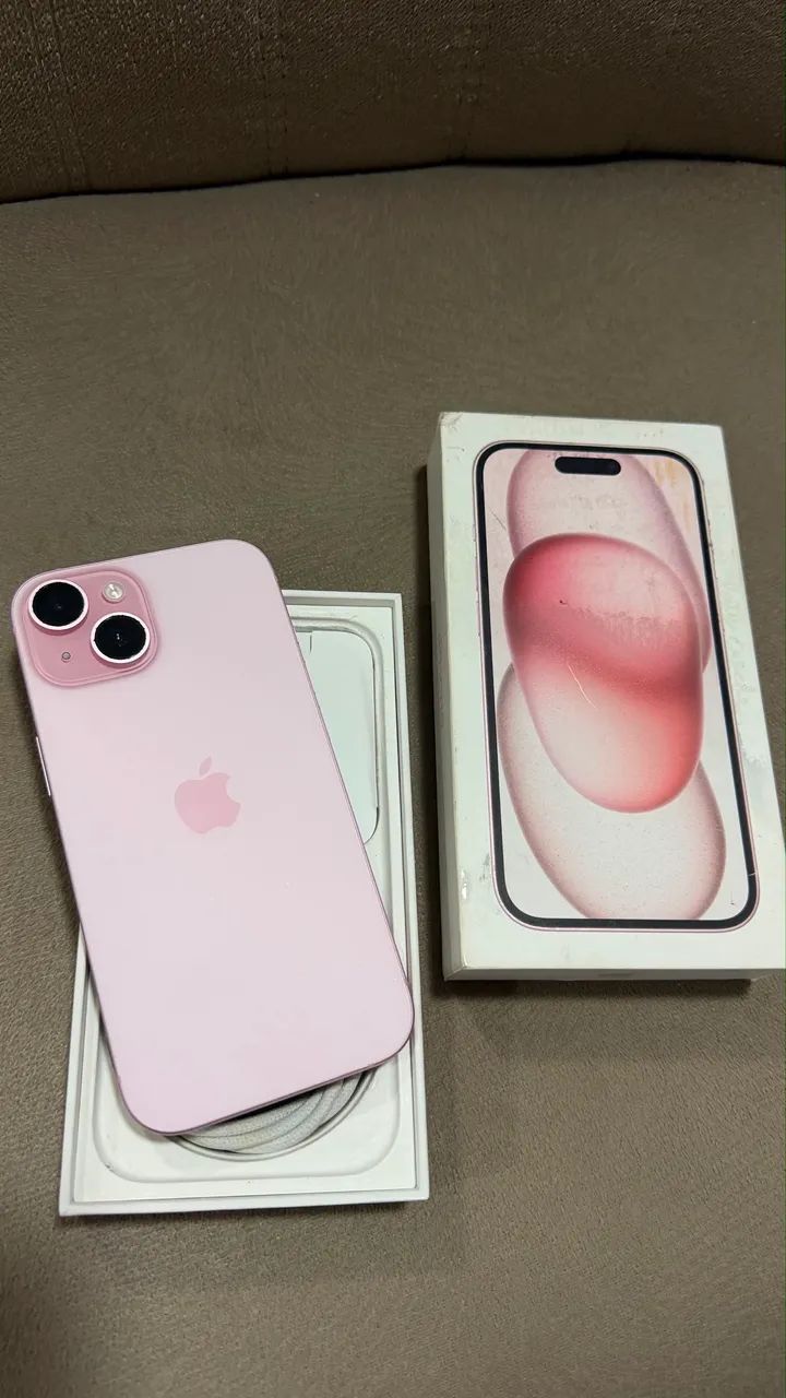 iPhone 15 Rosa Impecável 
