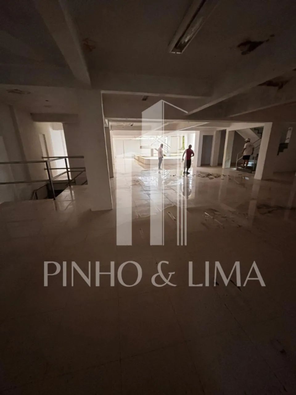Prédio comercial no Comércio, em Belém, com 4 andares e 3.000 m² - Foto 4