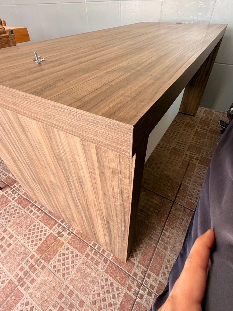 Mesa de escritório com gaveta  - Foto 5