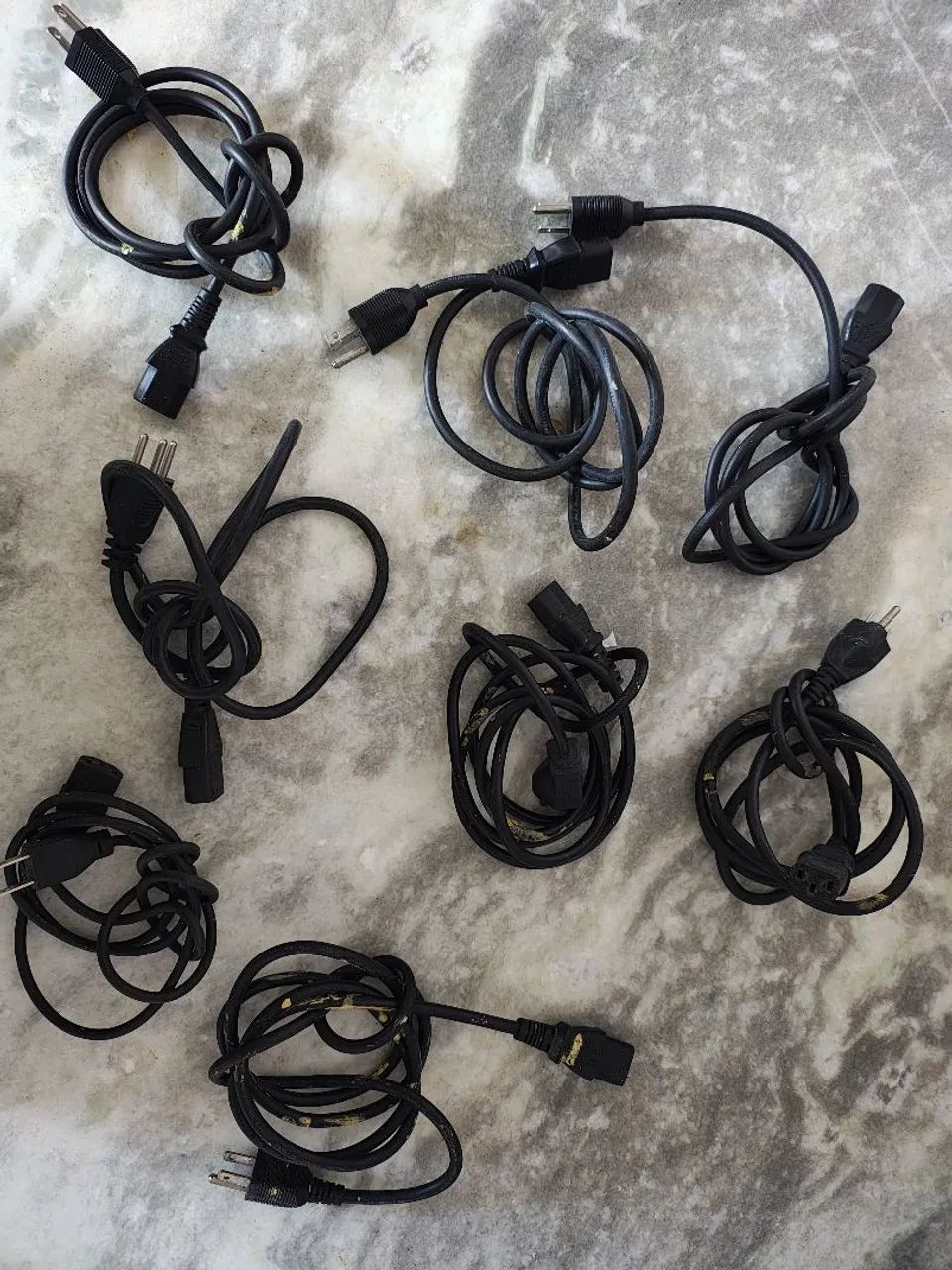 CABO DE FORÇA TRIPOLAR