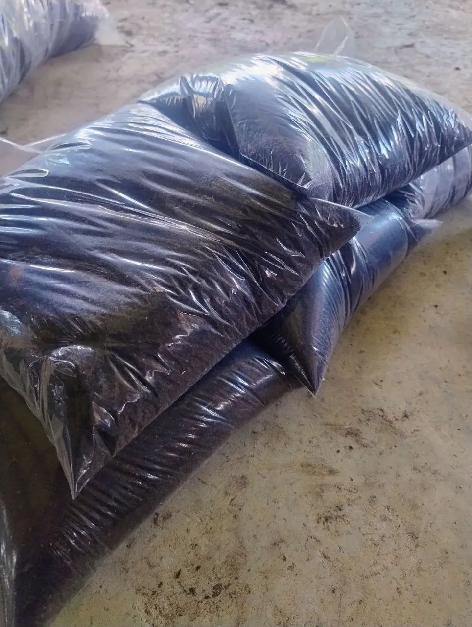 Adubo orgânico (COMPOSTAGEM). - Foto 4
