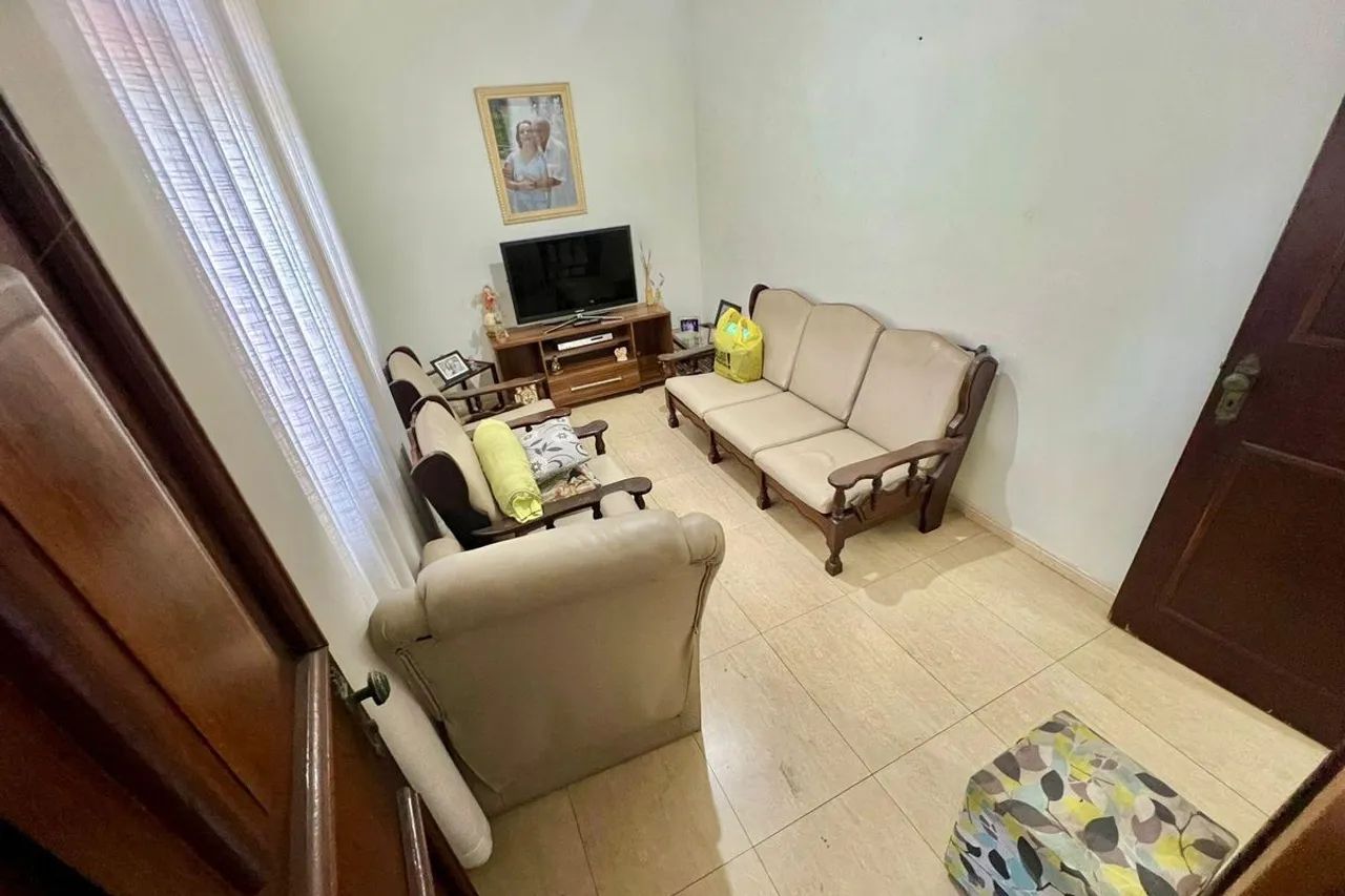 Casa à Venda - Alípio de Melo, 6 Quartos, 263 m2