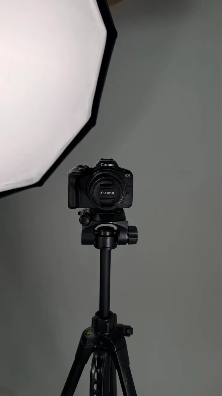 Canon R100 - Foto 2