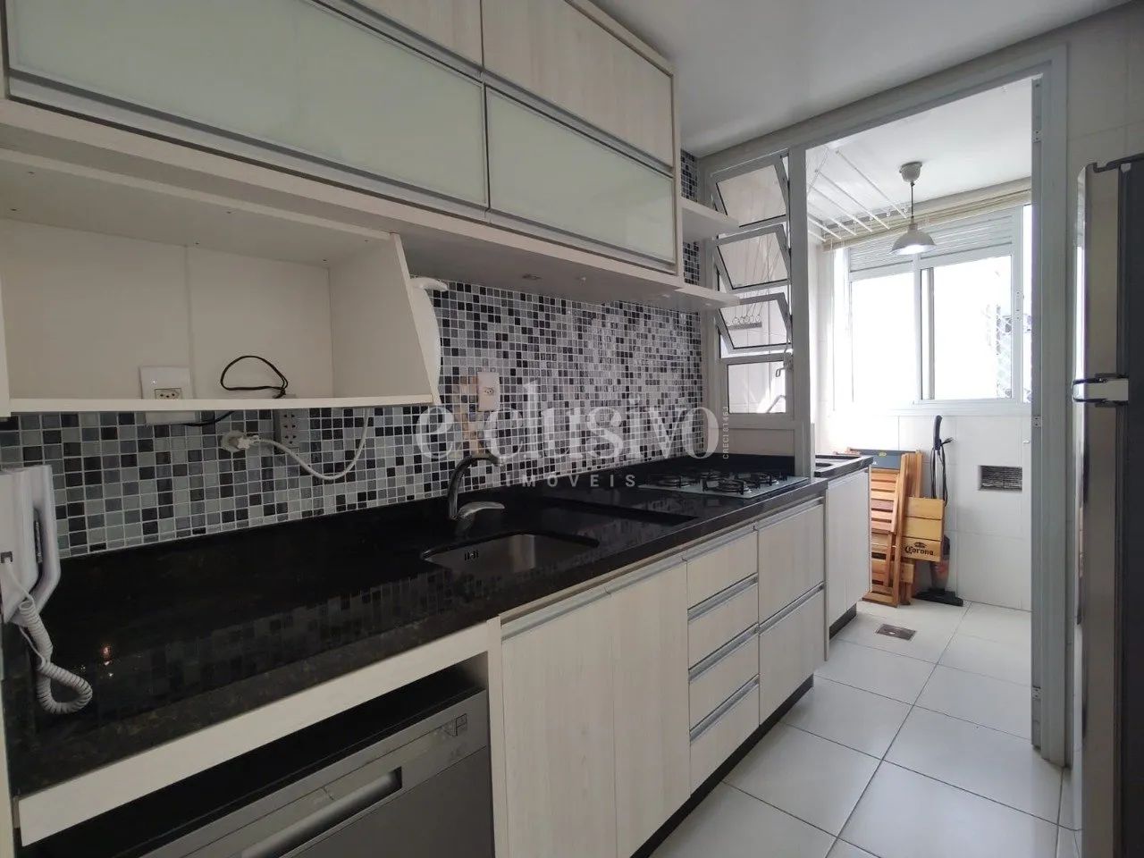 Apartamento 2 dormitórios no Bom Abrigo
