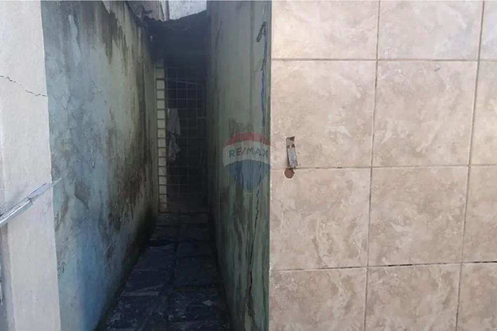 ALUGA-SE Espaço Versátil para moradia ou comércio - Foto 4