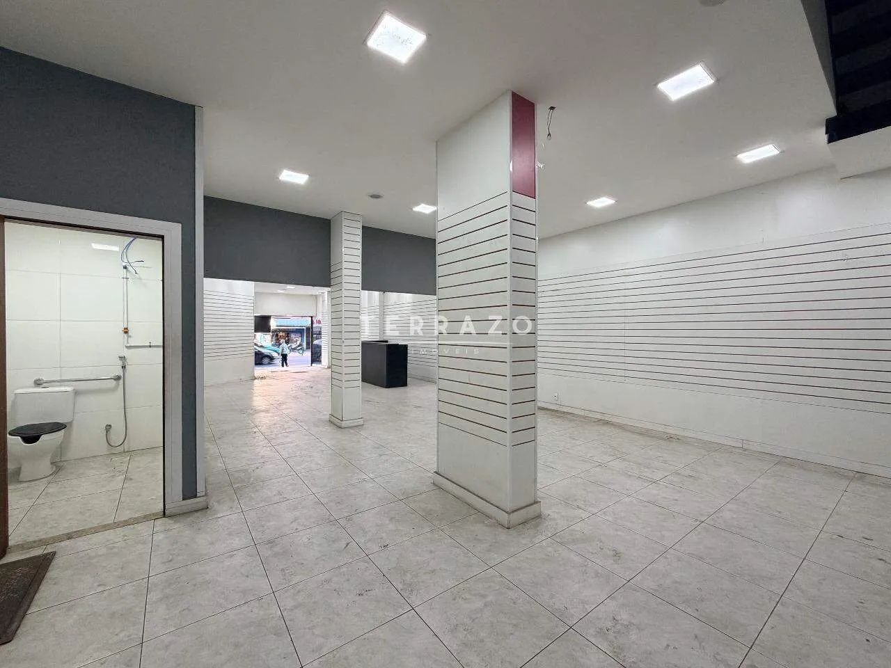 Loja Comercial no centro da Cidade! - Foto 10