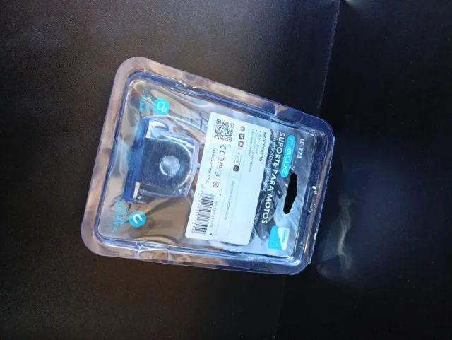 Suporte magnético universal para celular  - Foto 3