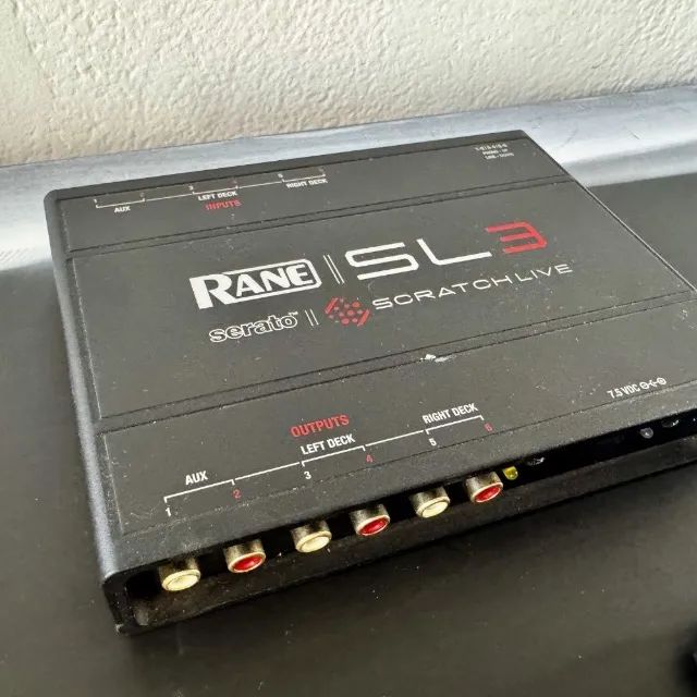 【M】USBオーディオインターフェイス RANE SL3 スクラッチライブ Rane SL3 - placa de audio Serato dj - Equipamentos e Acessórios de