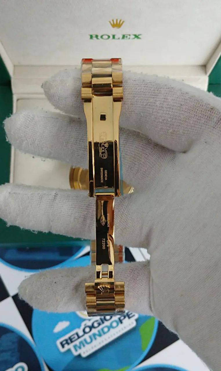 RELÓGIO DAY-DATE DOURADO E FUNDO VERDE - Foto 6