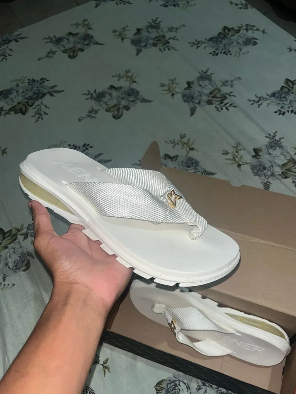 Vende-se sandália kenner  - Foto 2