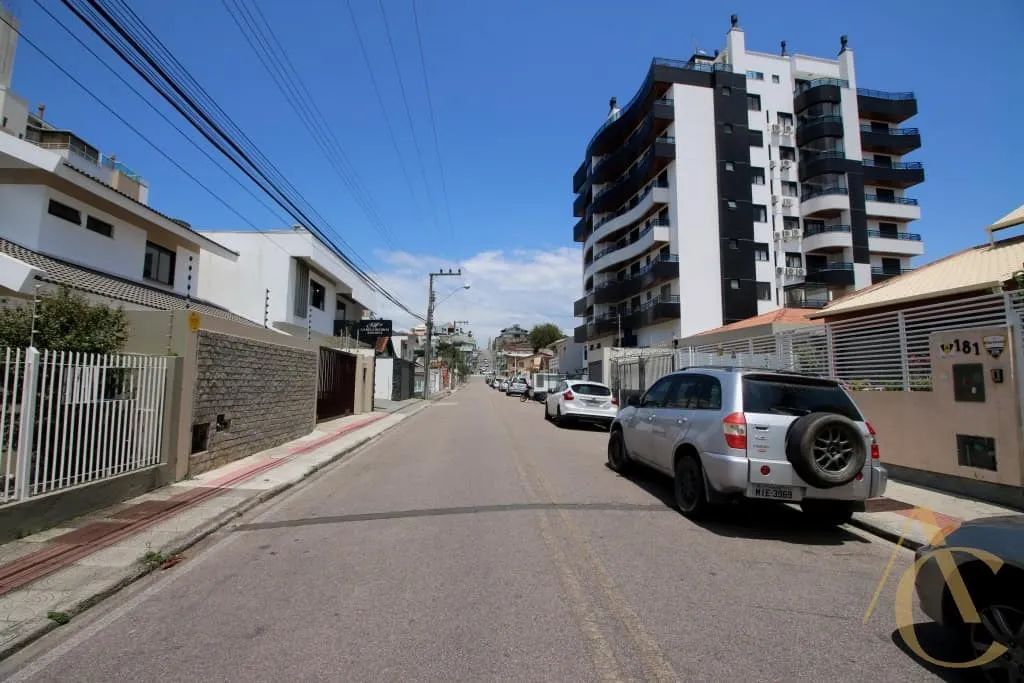Casa residencial para alugar, com 330,00m², 1 suíte, 4 quartos, Estreito - Florianópolis,  - Foto 3