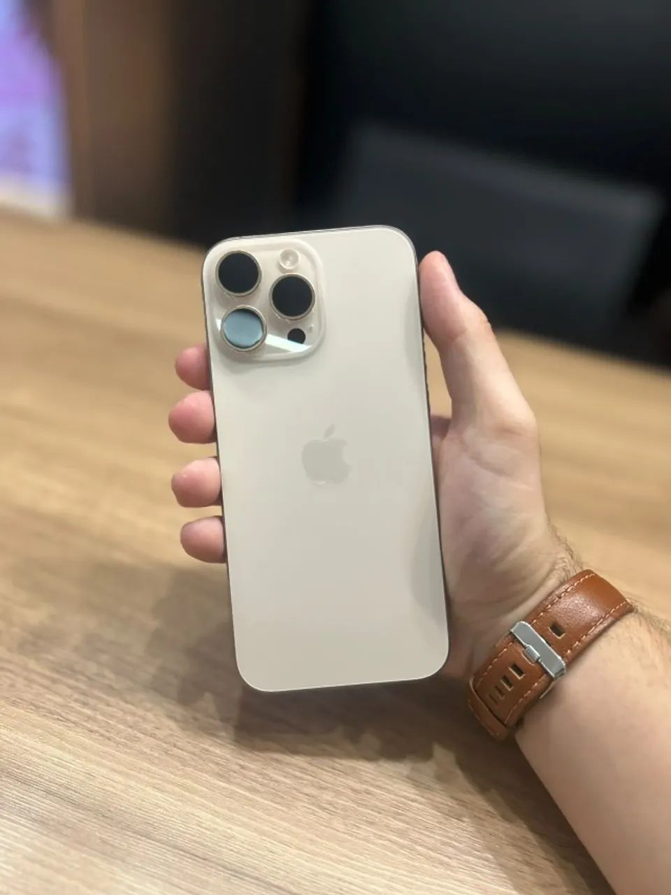 IPHONE 16 PRO MAX - Foto 3