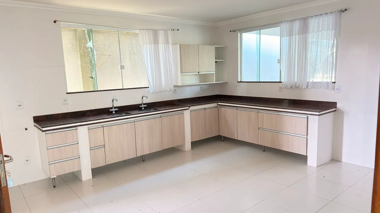 Casa de Alto Padrão com 03 Suítes e planejados - Foto 5