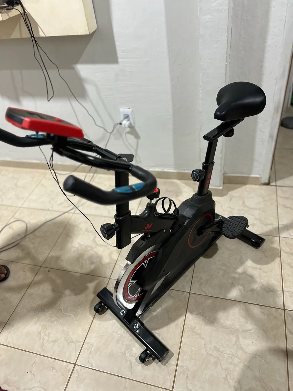 Bicicleta Ergométrica Spinning - Foto 3