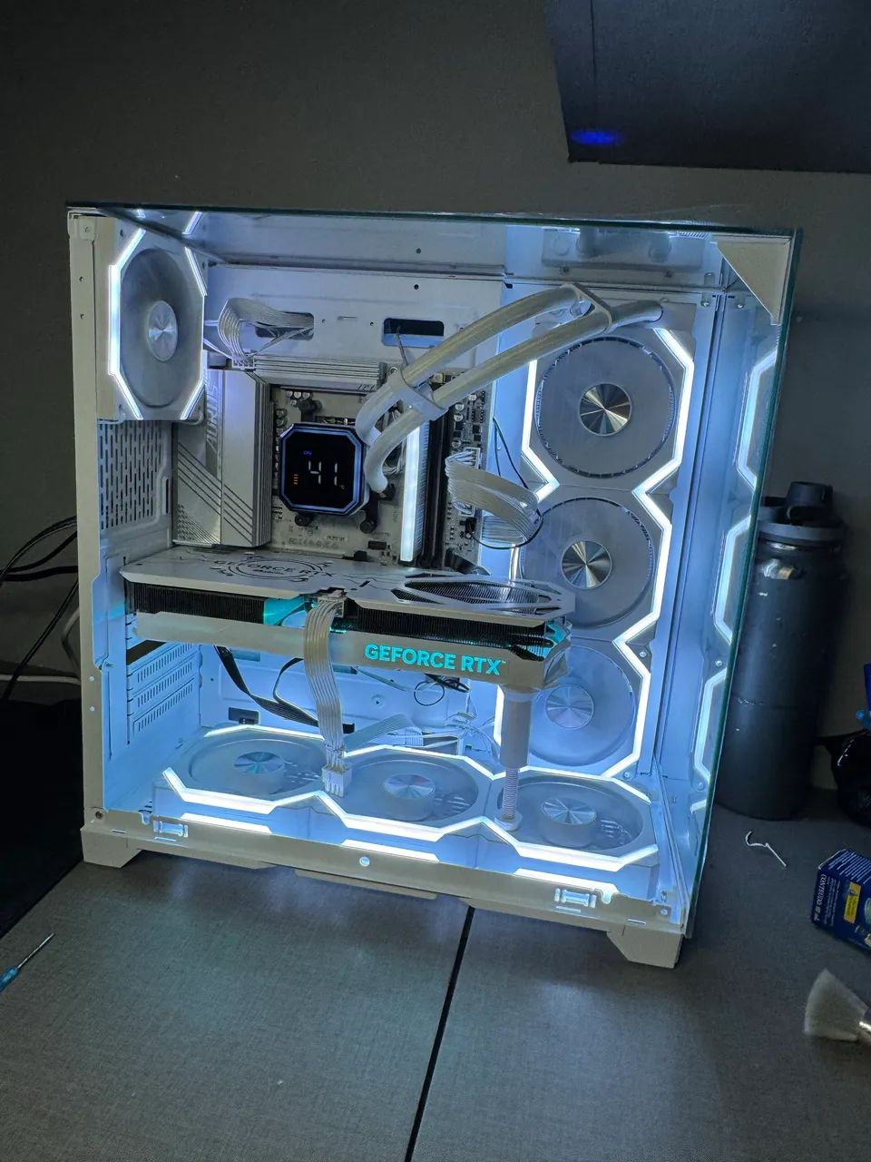 PC HIGH R7 7800x3d RTX 4070
