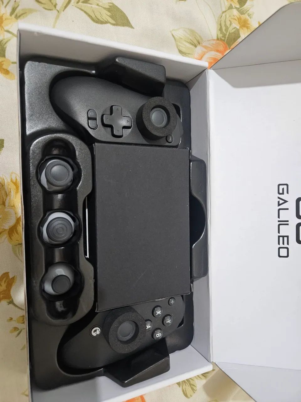 Vendo Controle Gamesir G8 - Foto 3