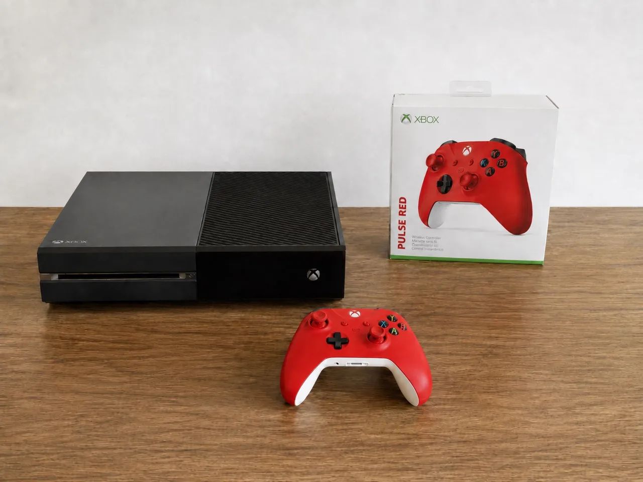 Xbox One 500GB ? Com jogos e controles 