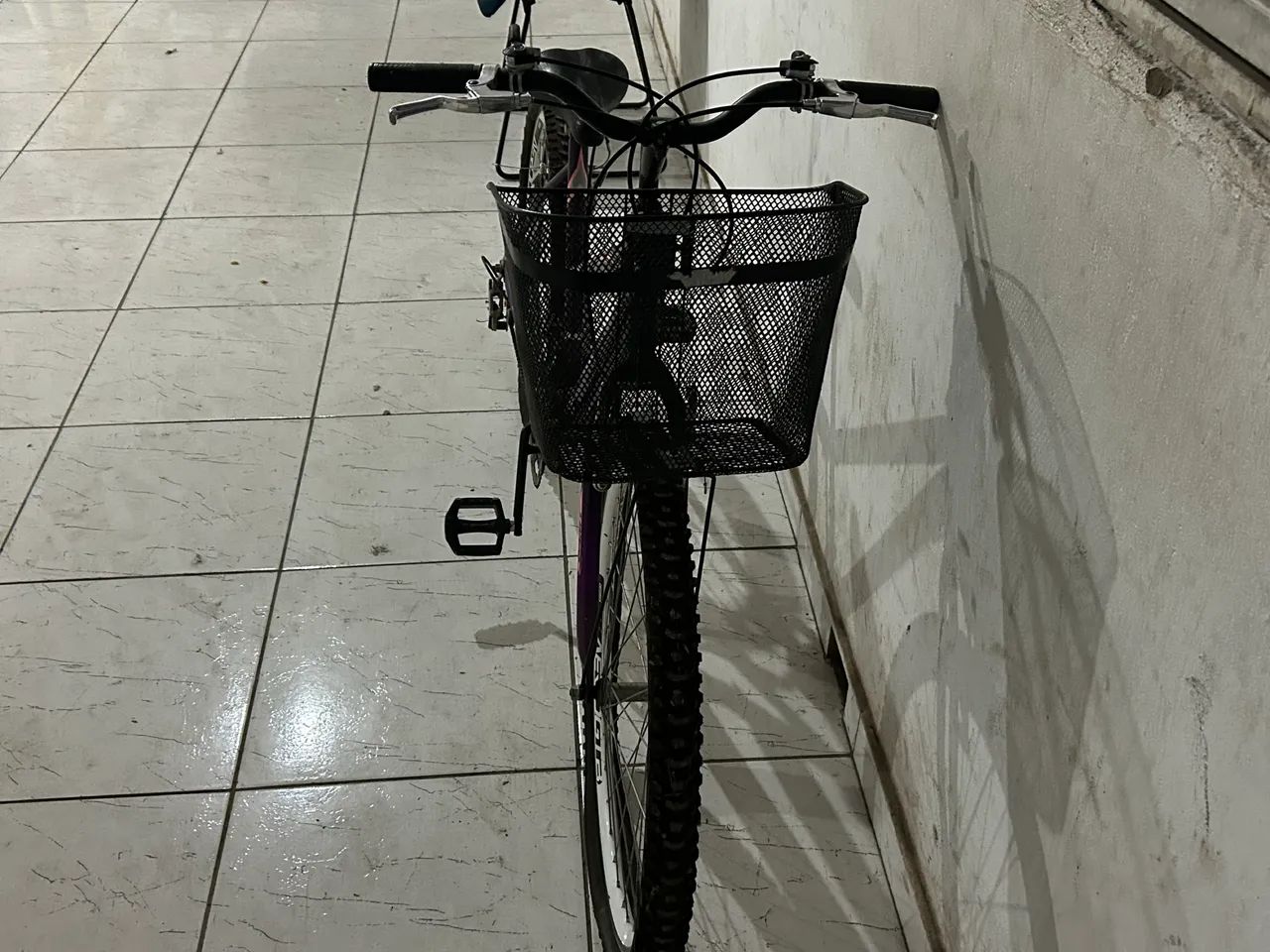 Bicicleta média usada poucas vezes  - Foto 2