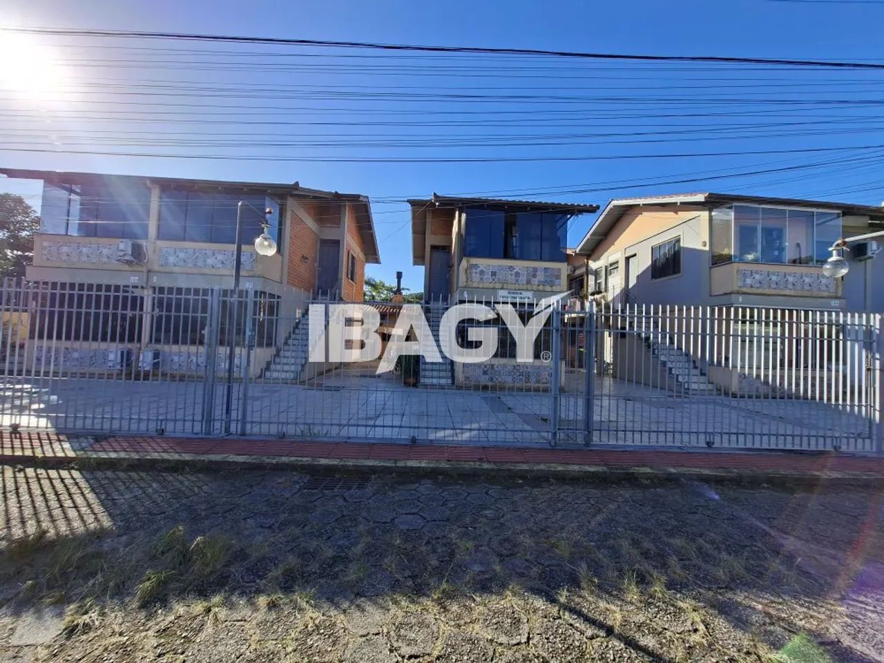 Excelente Apartamento 1 dormitório(s) em Cachoeira do Bom Jesus - Florianópolis