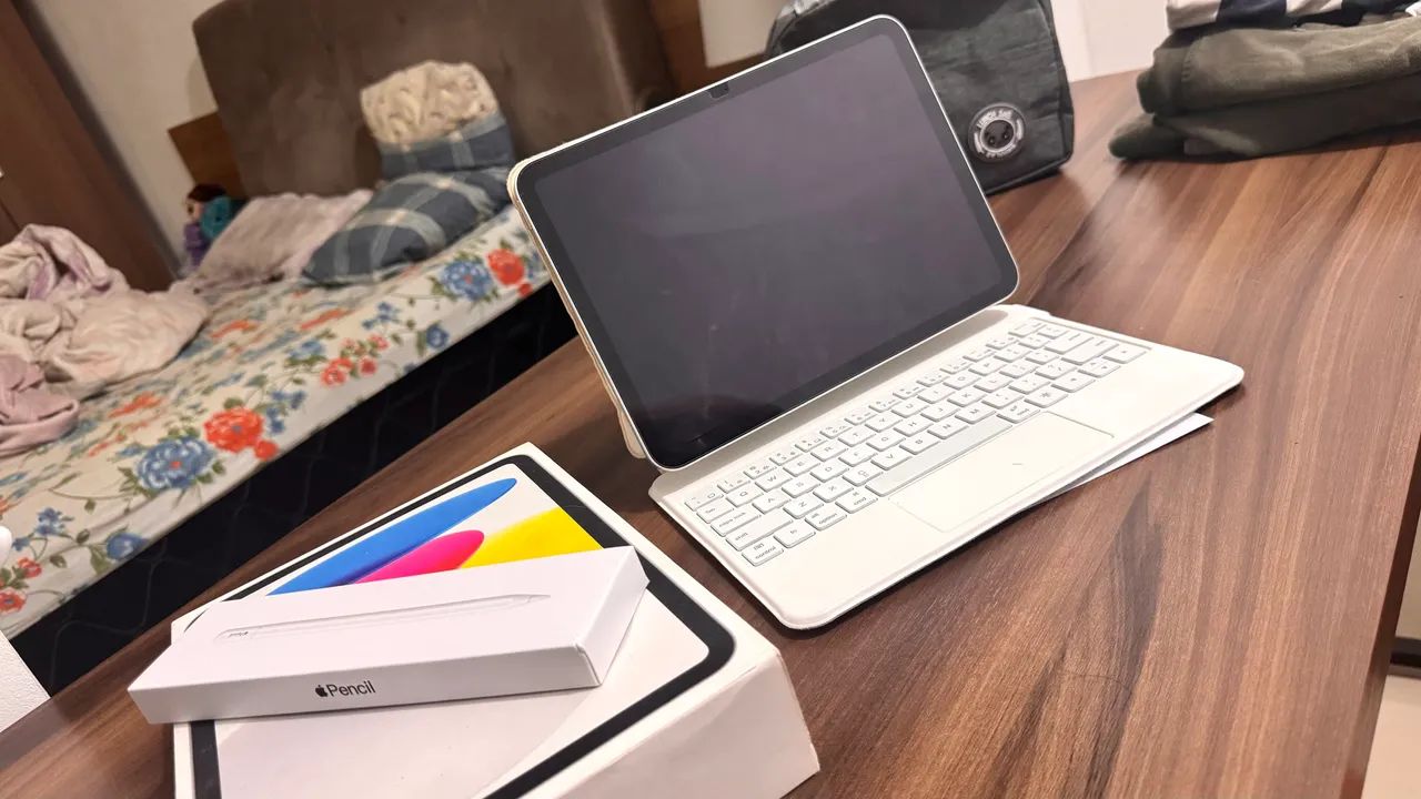 iPad 10 64 GB completo com teclado ( Notebook ) 