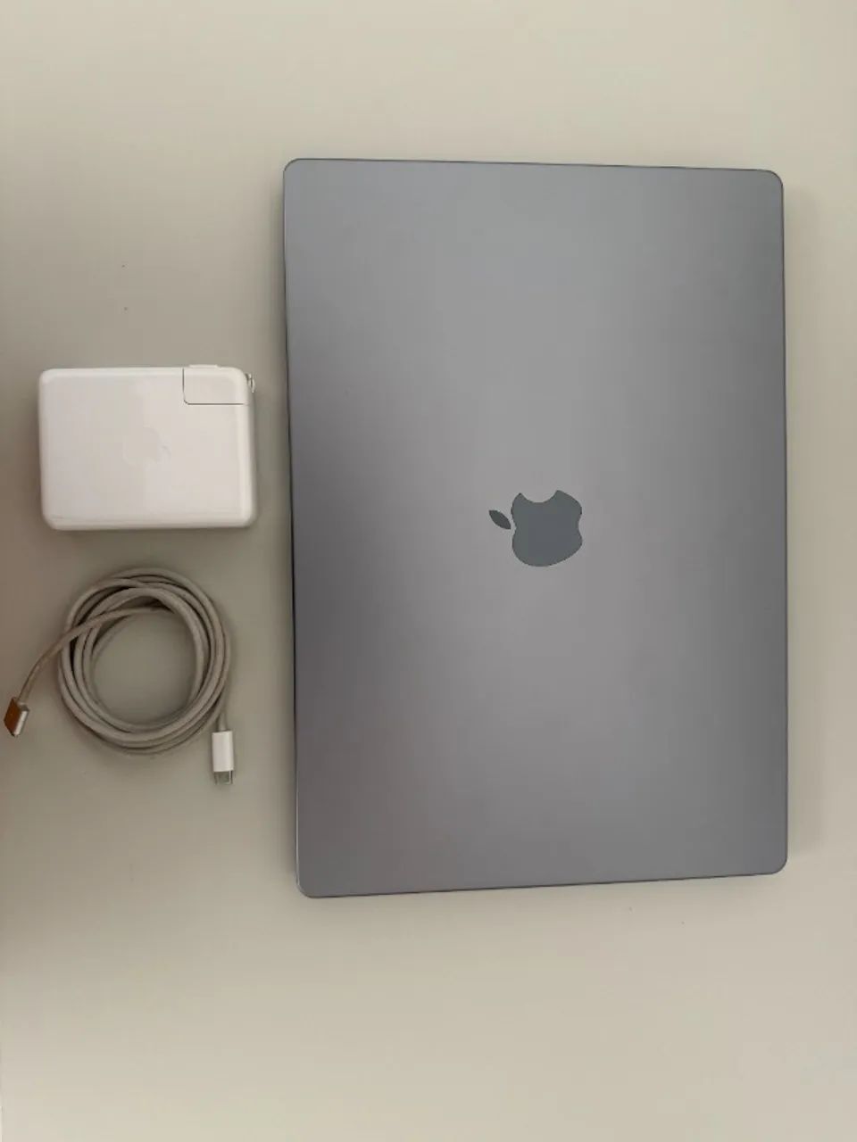 MacBook Pro 16
