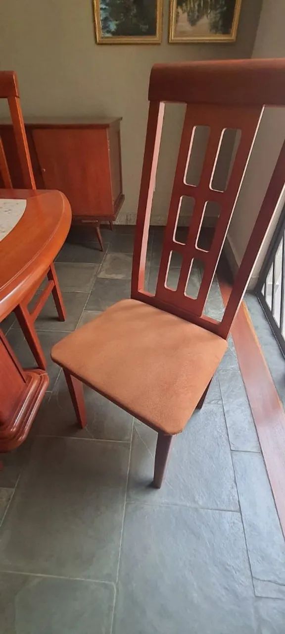 Conjunto mesa 8 cadeiras madeira maciça  - Foto 4