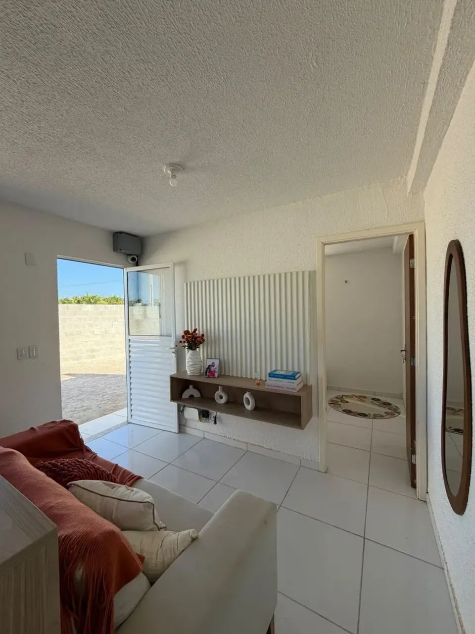 CASA COM 2 QUARTOS - POR R$ 170.000,00 - Foto 4