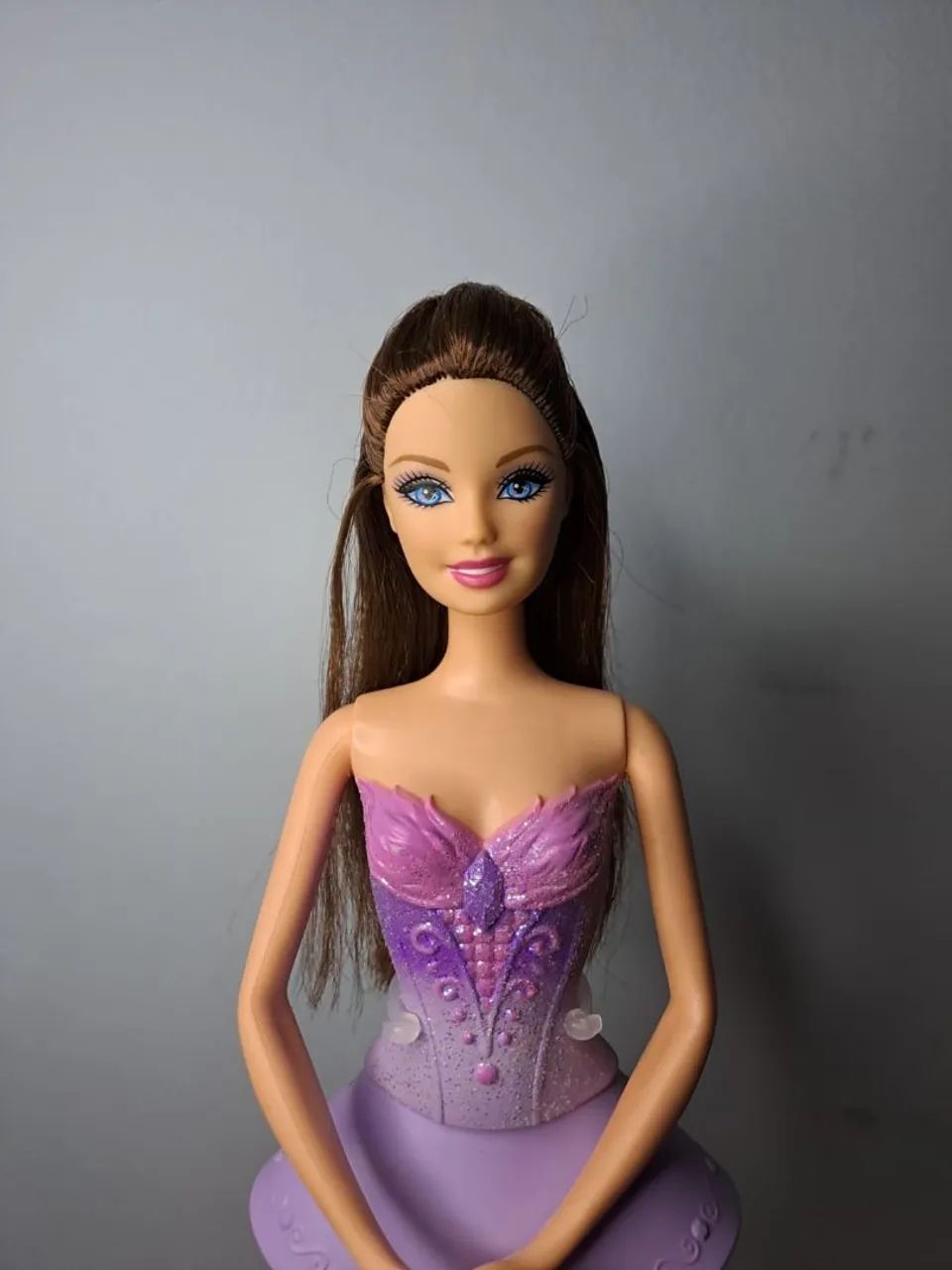 Boneca barbie sapatilhas mágicas  - Foto 2